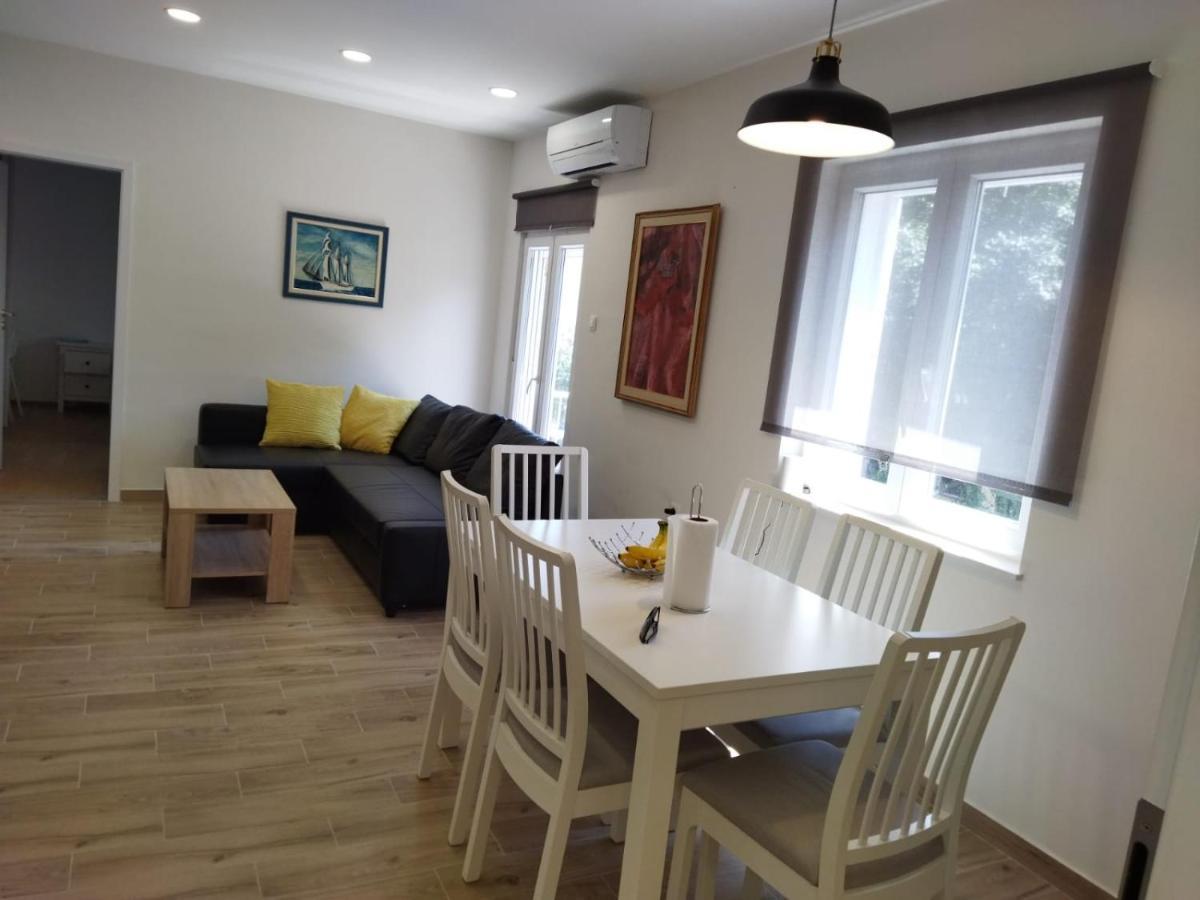 Teta Lidia Apartment Krilo Bagian luar foto